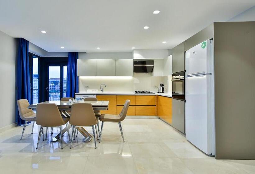 Mene Suites