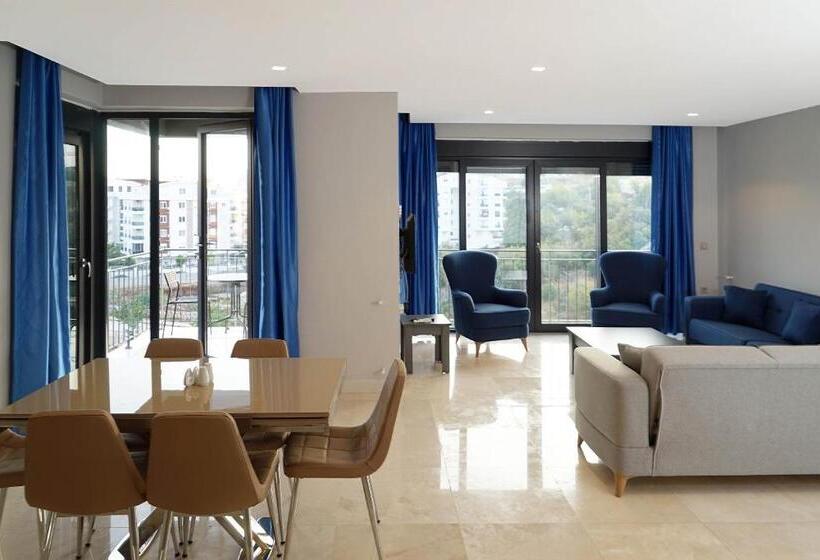Mene Suites
