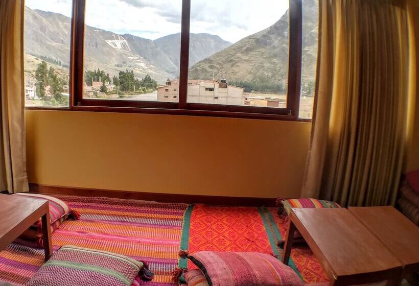 تختخواب و صبحانه El Parche Rutero Hostel