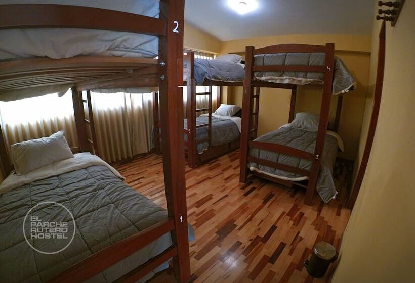 تختخواب و صبحانه El Parche Rutero Hostel