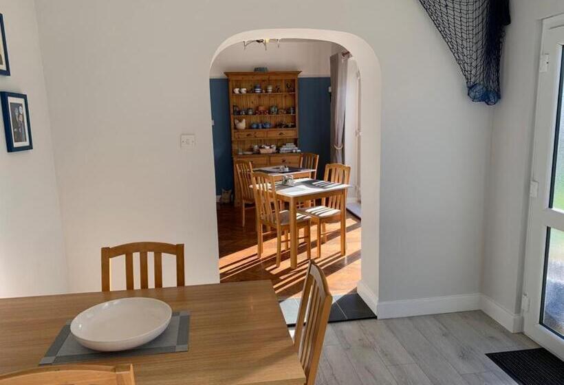 مبيت وإفطار Trethewey Guest House