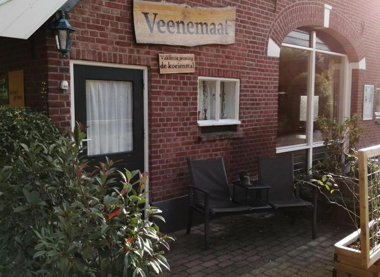 تختخواب و صبحانه Veenemaat