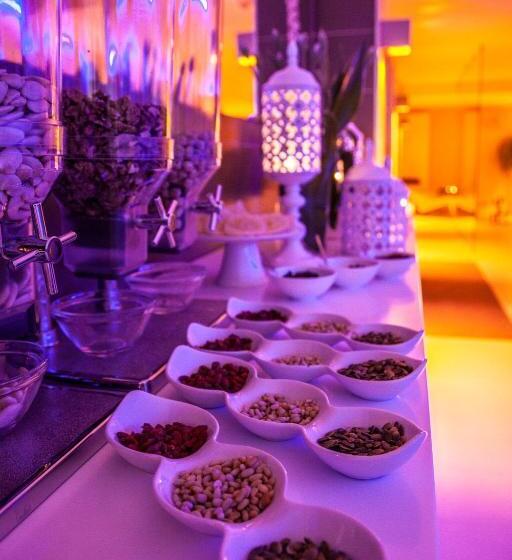 فندق Astrea Wellness & Spa