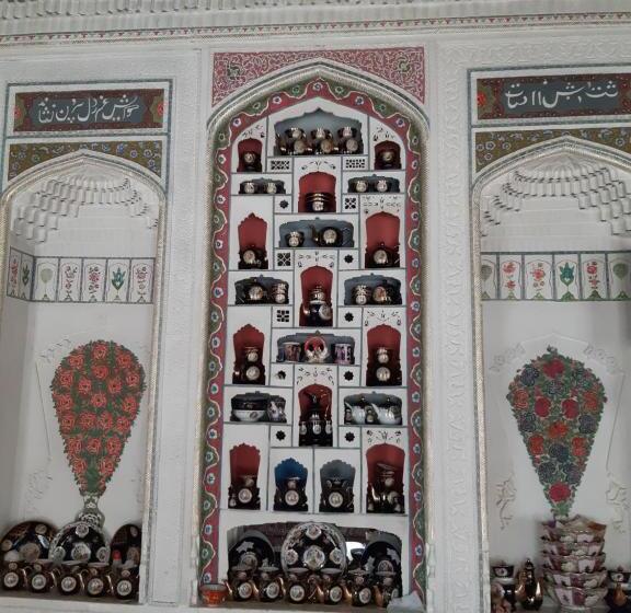 بنسيون Koh I Noor