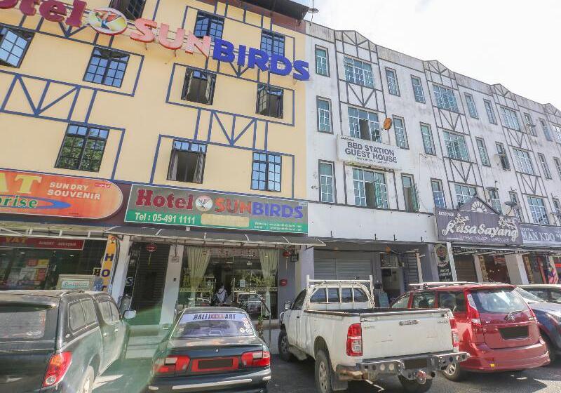 پانسیون Spot On 89751 Bed Station Guest House   Hostel