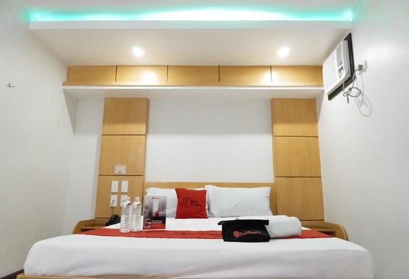 هتل Reddoorz Near Starmall Alabang