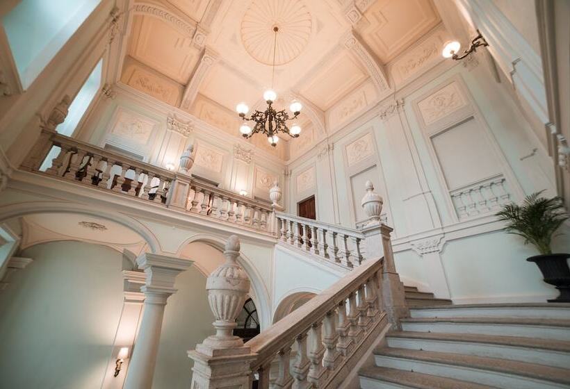 هتل Royal Palace