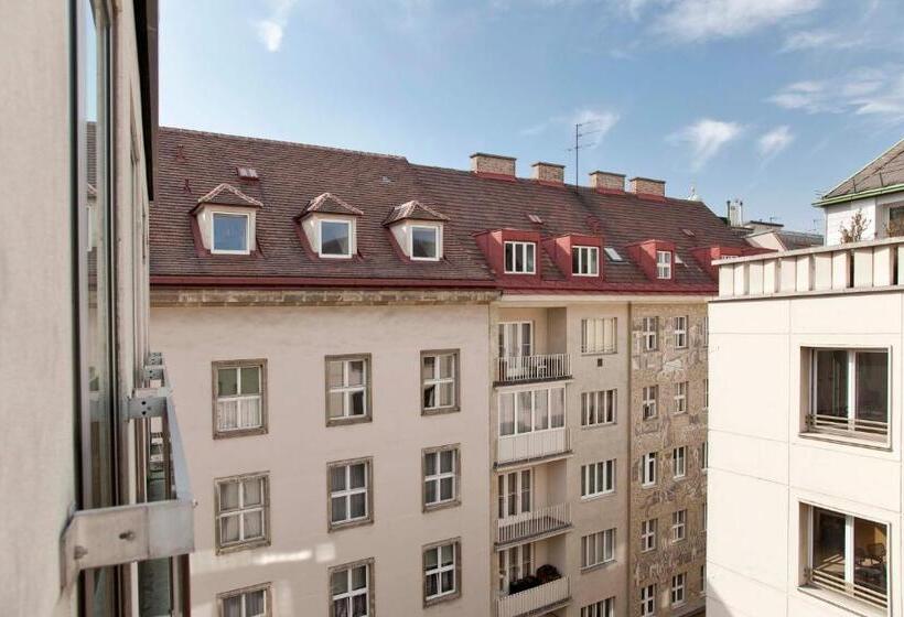 Pension Sacher   Apartments Am Stephansplatz