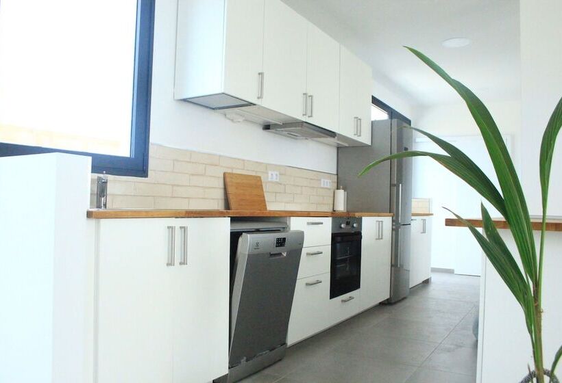 تختخواب و صبحانه Maar House Lajares