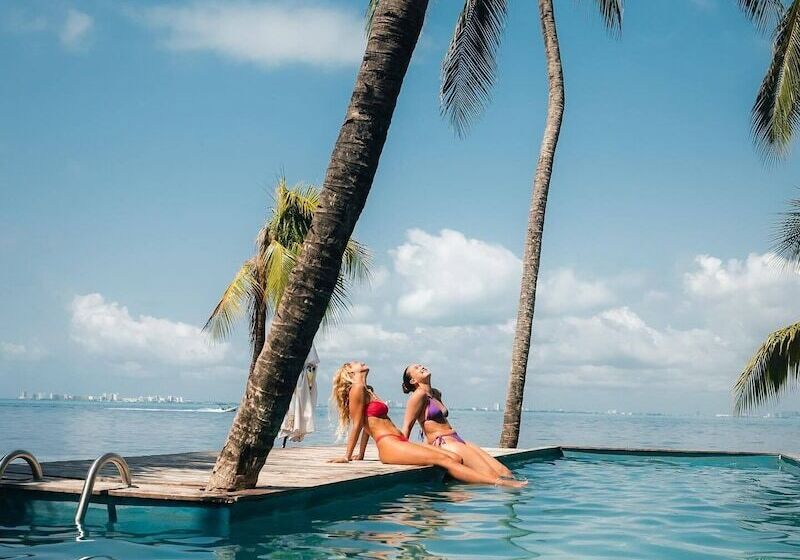 هاستل Mayan Monkey Isla Mujeres   Adults Only