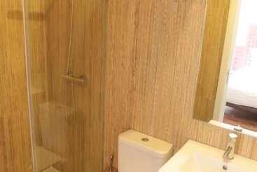 Caminha Hostel & Suites