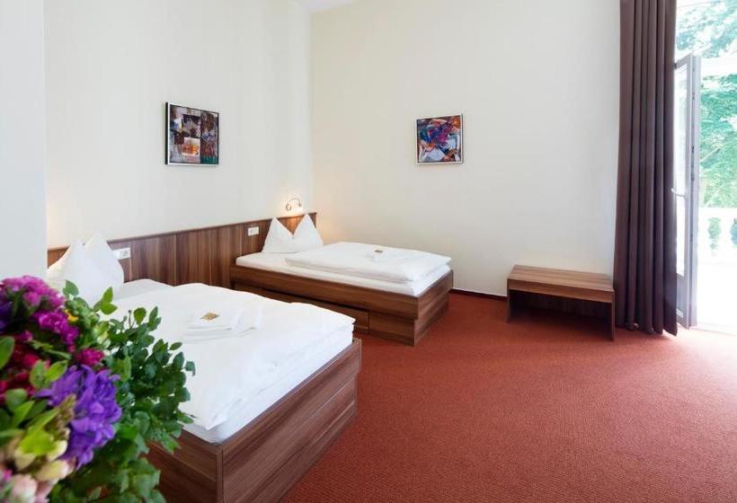 Fotos del hotel Europäische Akademie Berlin:  2