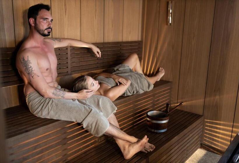 هتل Prunner Luxury Suites   Adults Only