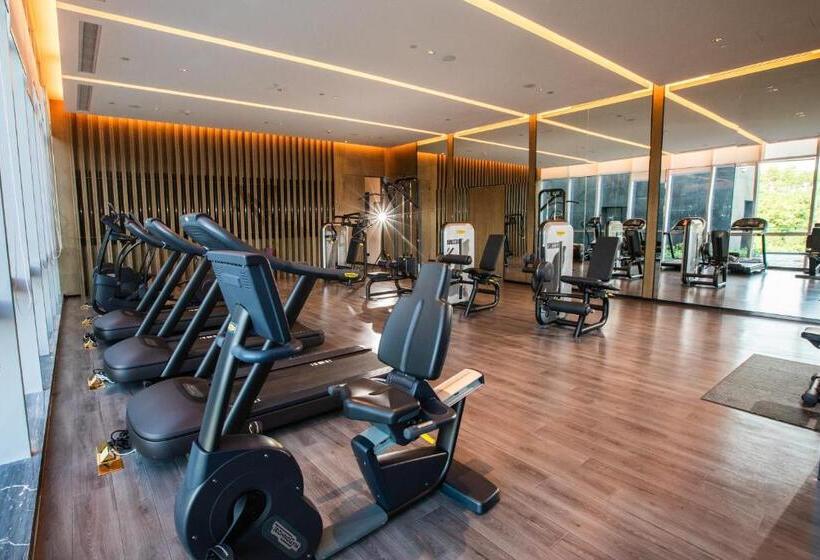 ホテル Wanda Realm Heshan