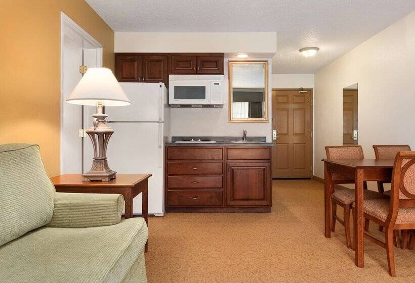 Country Inn & Suites By Radisson, Mankato Hotel And Conference Center, Mn