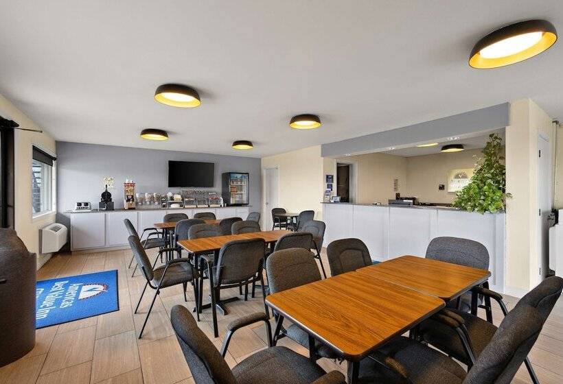 هتل Americas Best Value Inn Celina