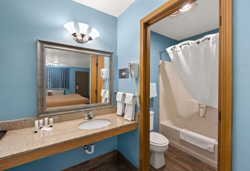 هتل Americas Best Value Inn Celina