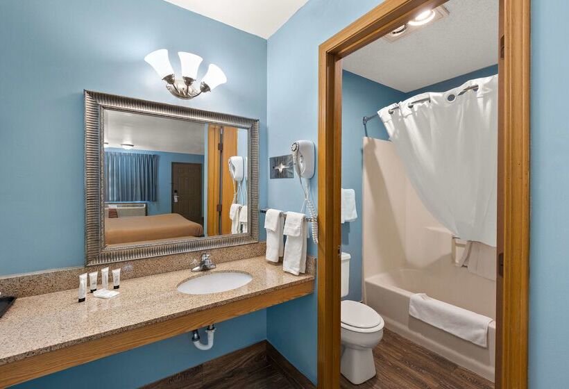 هتل Americas Best Value Inn Celina