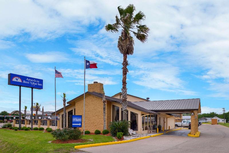هتل Americas Best Value Inn West Columbia