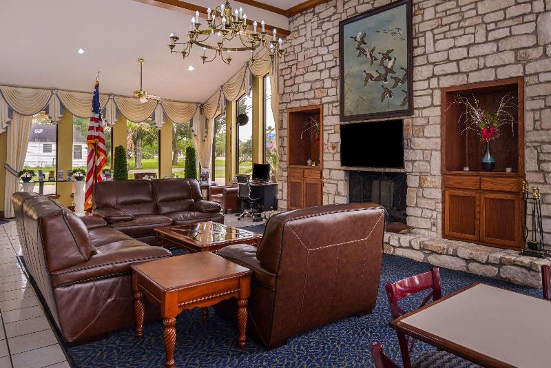 هتل Americas Best Value Inn West Columbia