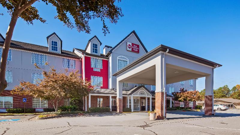 هتل Best Western Plus Lake Lanier Gainesville  And Suites