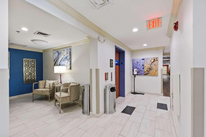 Best Western Plus Lake Lanier Gainesville Hotel & Suites