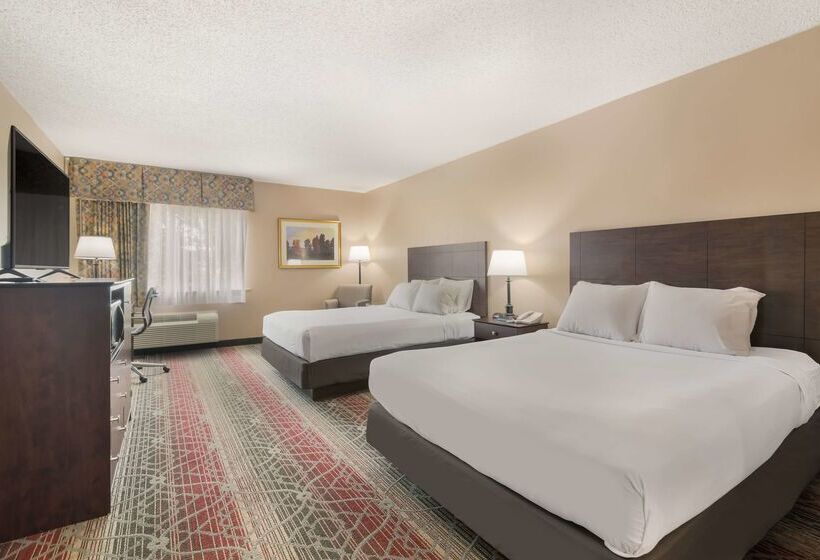 هتل Best Western Saranac Lake