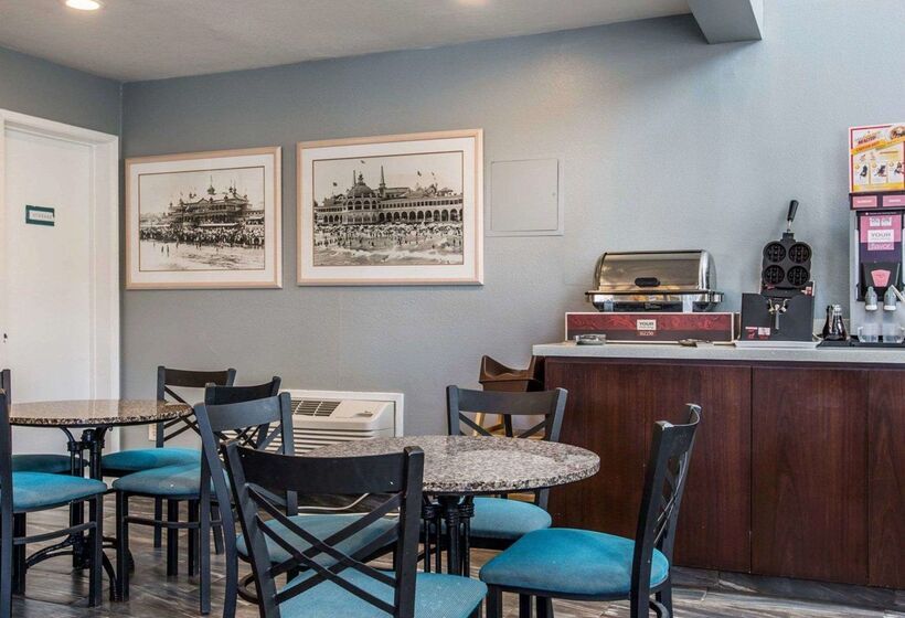 هتل Comfort Inn Boardwalk