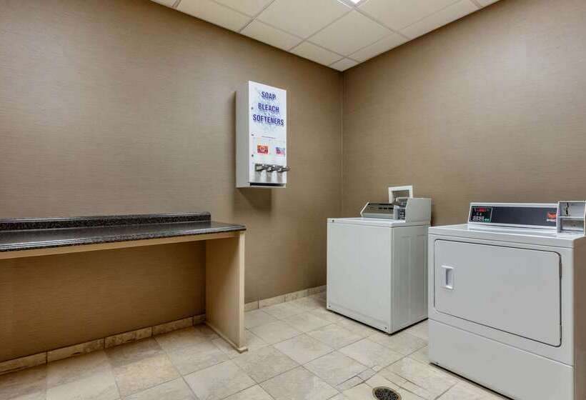 هتل Comfort Inn & Suites North Little Rock Mccain Mall