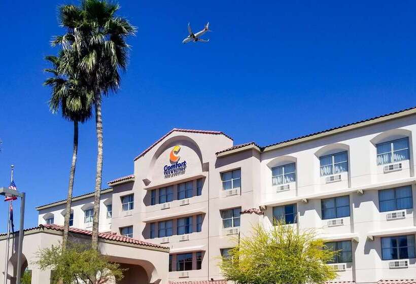 هتل Comfort Inn & Suites Tempe Phoenix Sky Harbor Airport