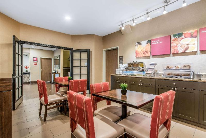 Отель Comfort Suites Highlands Ranch Denver Tech Center Area