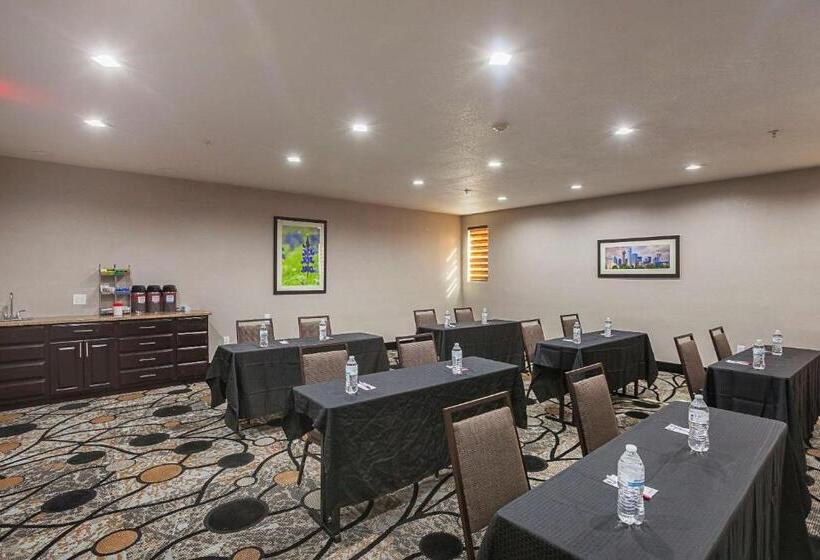 ホテル Comfort Suites Lewisville