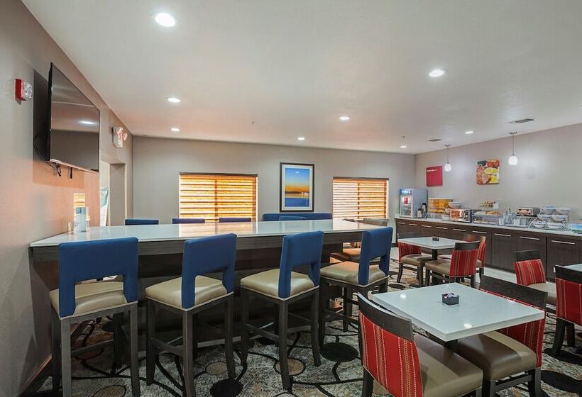 ホテル Comfort Suites Lewisville