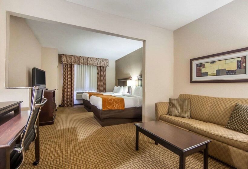 هتل Comfort Suites