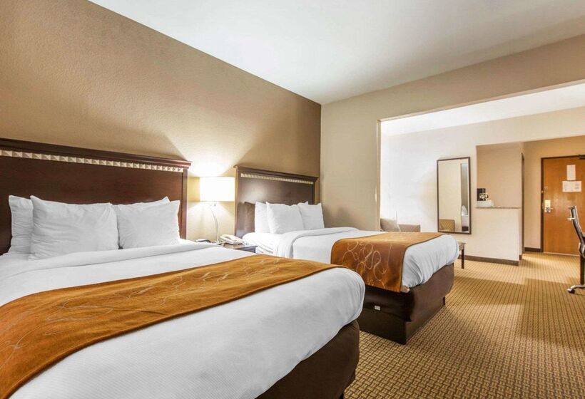 هتل Comfort Suites