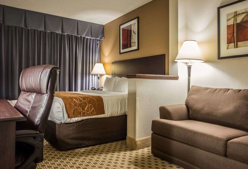 هتل Comfort Suites