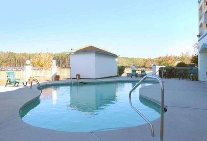 هتل Comfort Suites