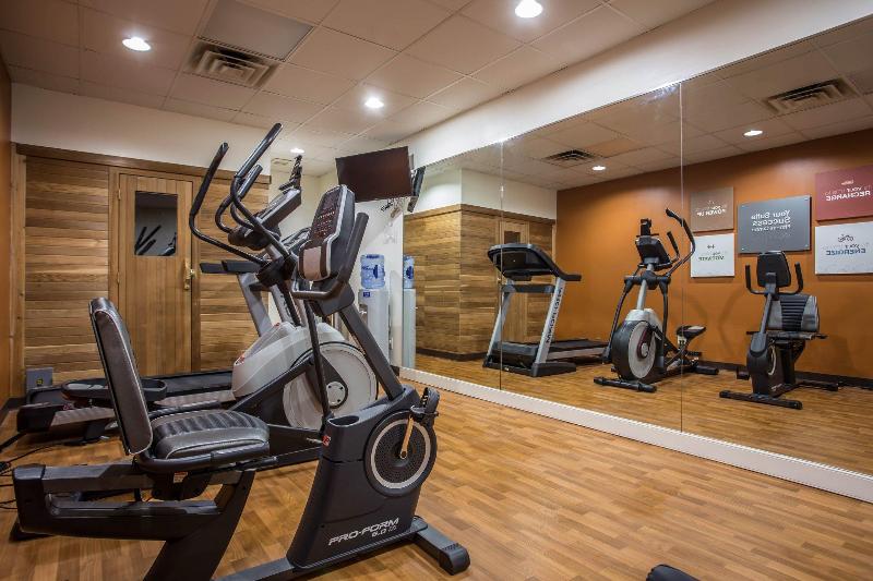 هتل Comfort Suites