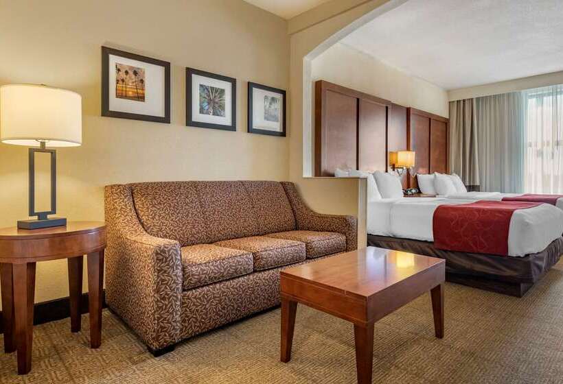 Hotel Comfort Suites Miami  Kendall