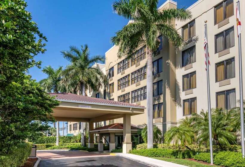 هتل Comfort Suites Miami  Kendall