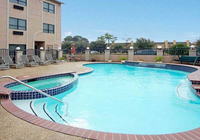Fotos del hotel Comfort Suites Houston Galleria:  16