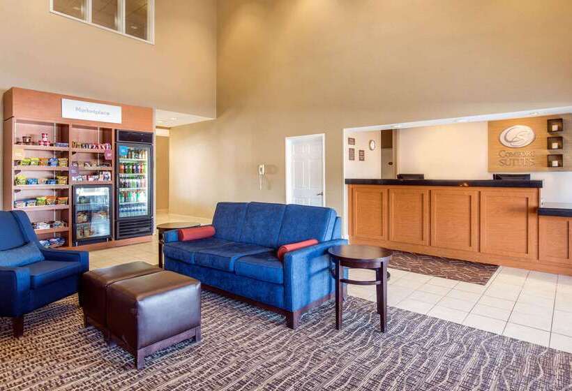 هتل Comfort Suites Normal University Area