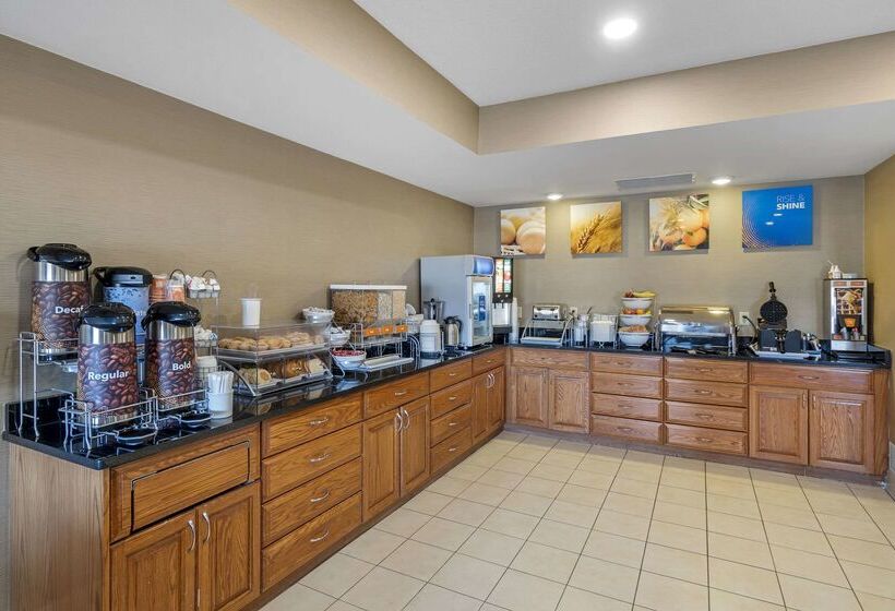 هتل Comfort Suites Normal University Area