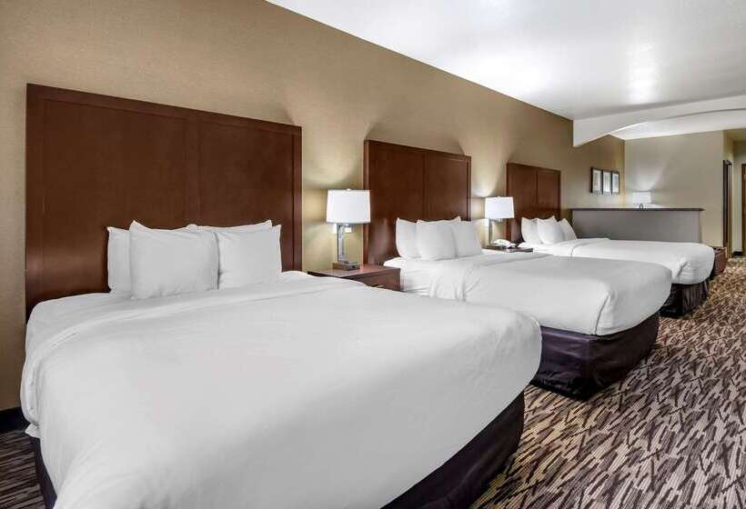 Hotel Comfort Suites Portland Airport