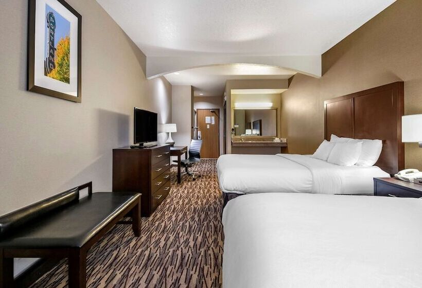 هتل Comfort Suites Portland Airport