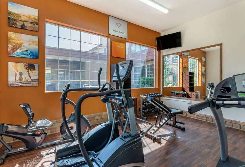 هتل Comfort Suites Salem