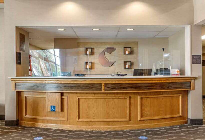 هتل Comfort Suites Salem