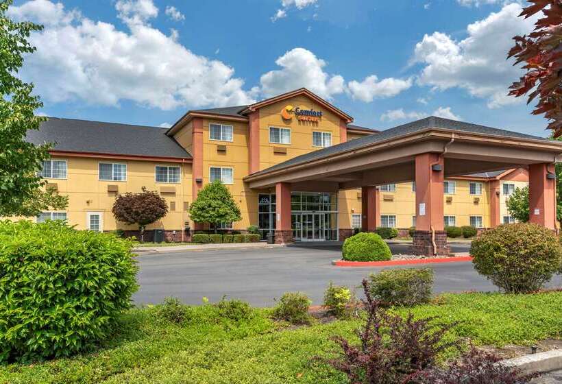 هتل Comfort Suites Salem