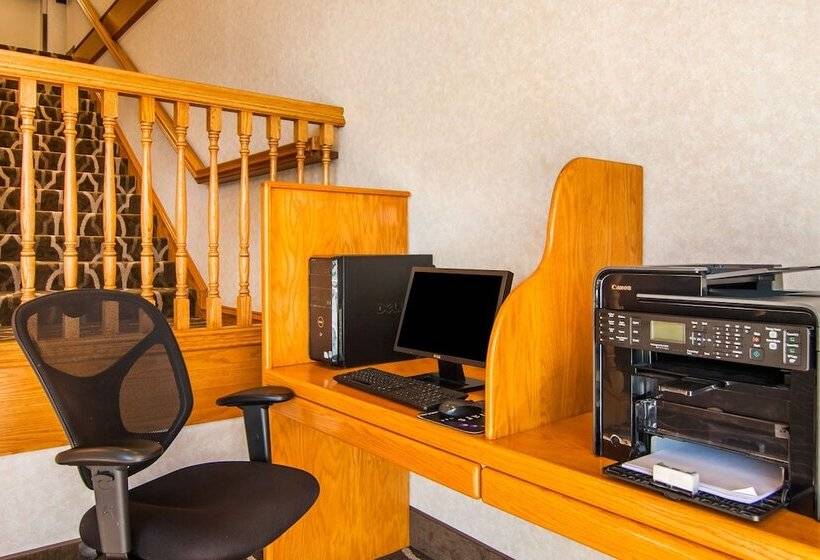 هتل Comfort Suites Salem