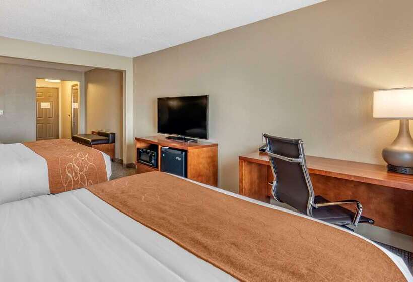 호텔 Comfort Suites Terre Haute University Area